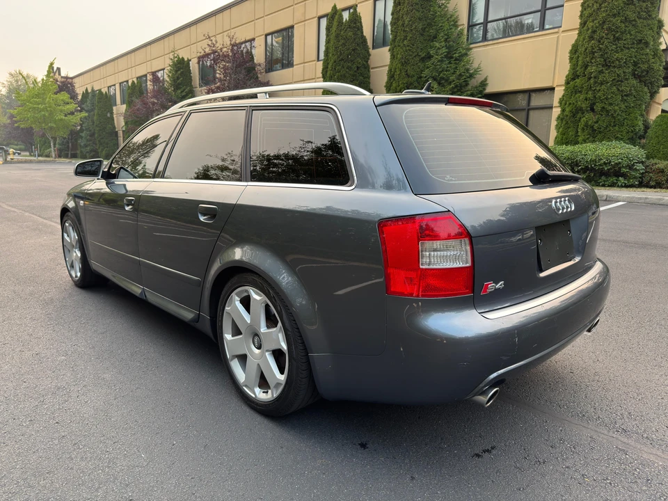 2005 Audi B6 S4 - Image 14 of 31