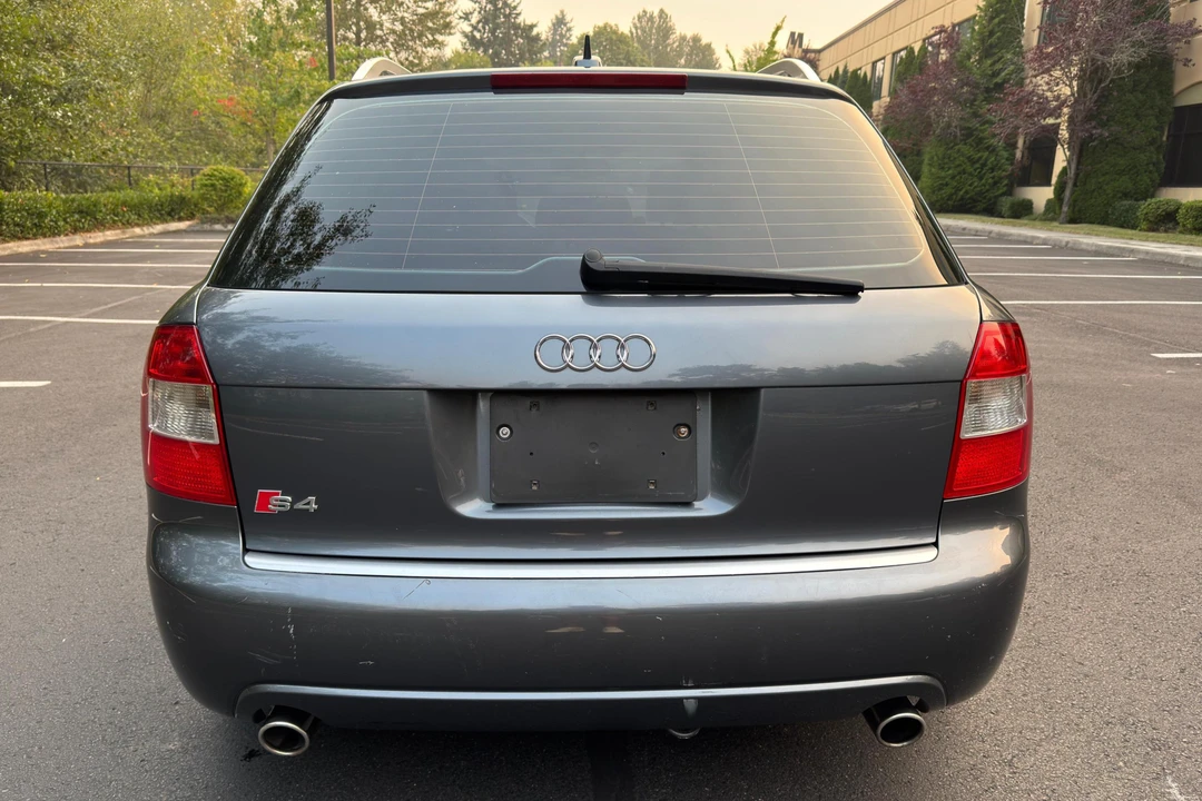 2005 Audi B6 S4 - Image 5 of 31