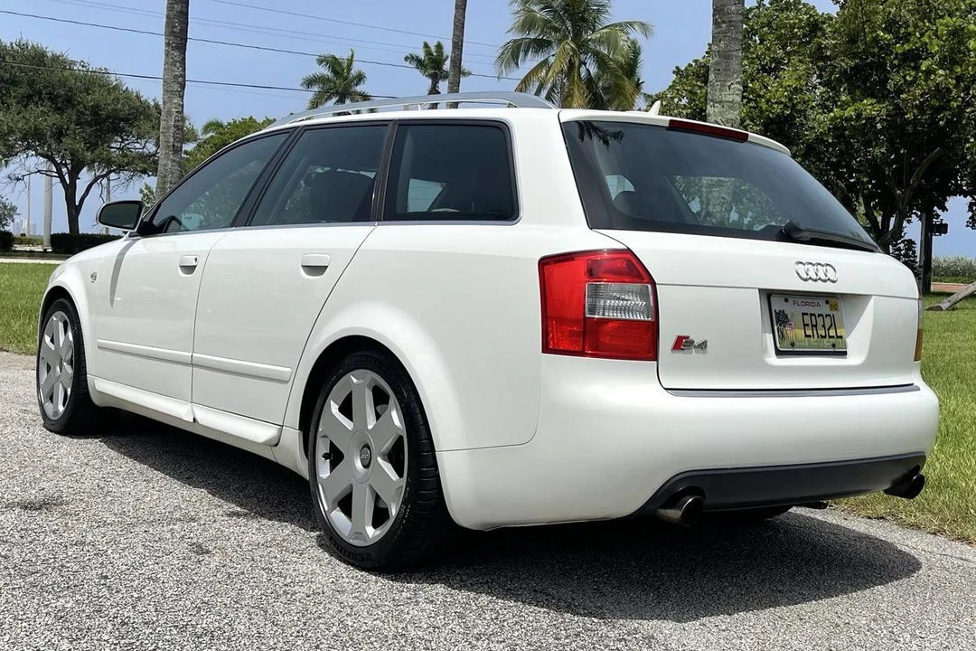 2005 Audi B6 S4 - Image 4 of 5