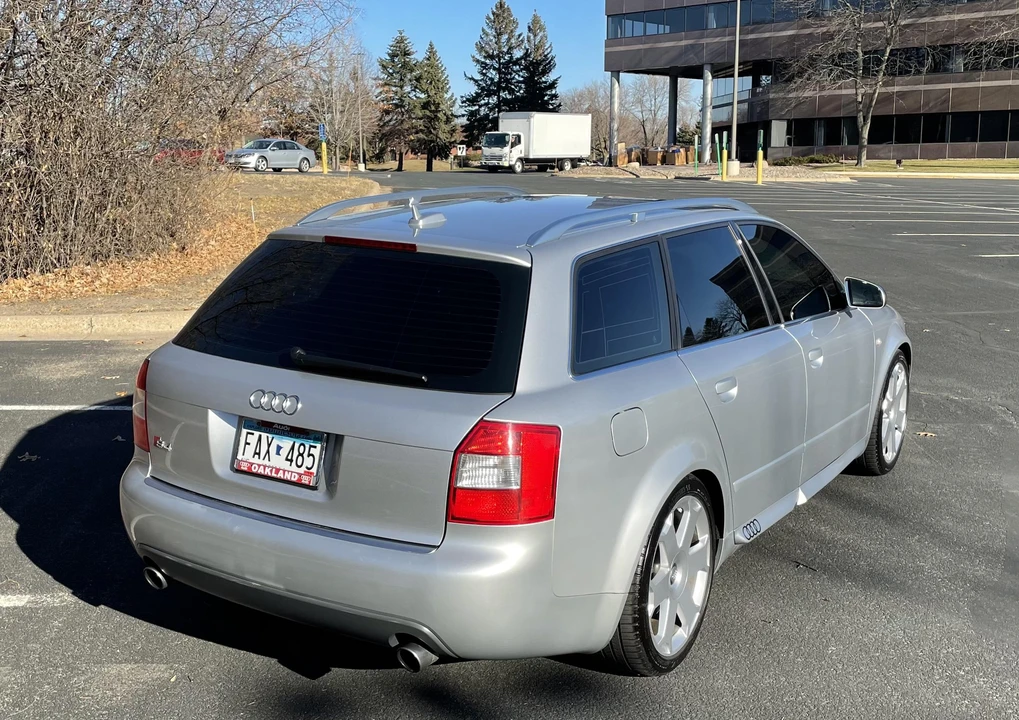 2005 Audi B6 S4 - Image 11 of 31