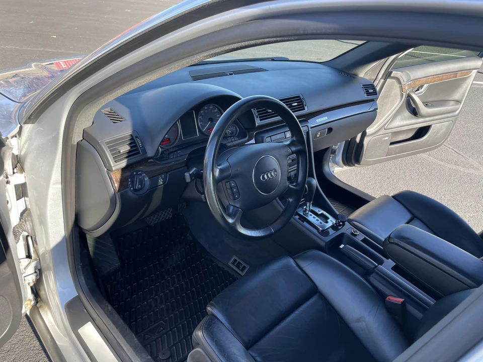 2005 Audi B6 S4 - Image 26 of 31