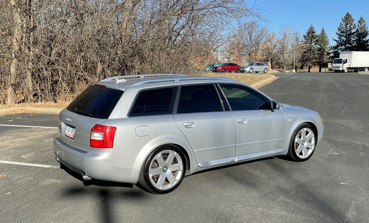 2005 Audi B6 S4 - Image 12 of 31