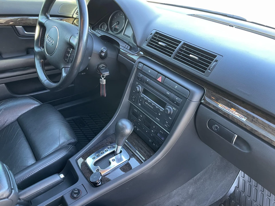 2005 Audi B6 S4 - Image 23 of 31