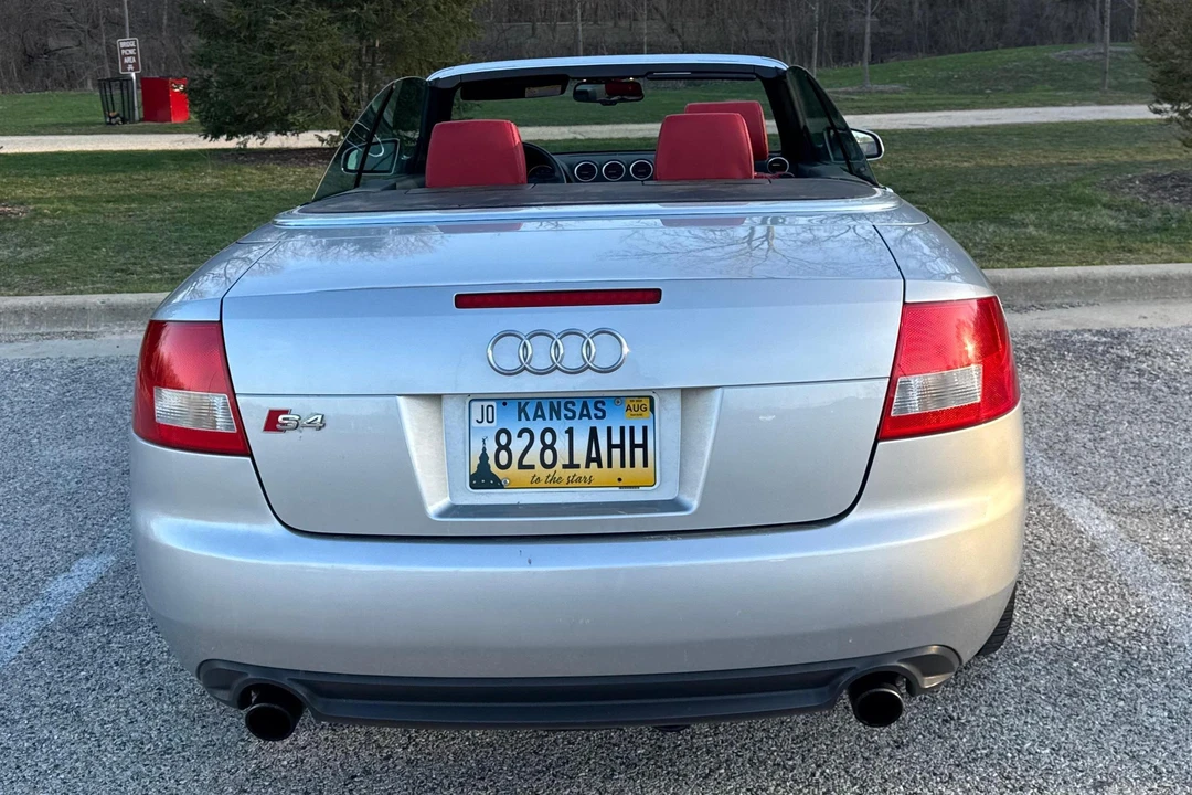 2005 Audi B6 S4 - Image 14 of 31