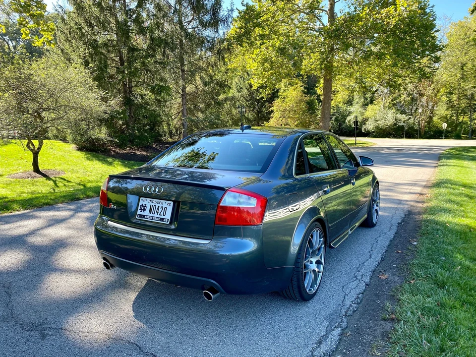 2005 Audi S4 - Image 2 of 22