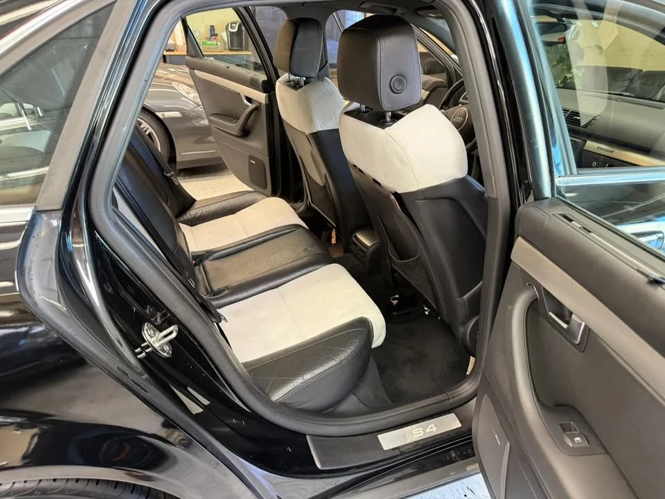 2005 Audi B6 S4 - Image 12 of 17