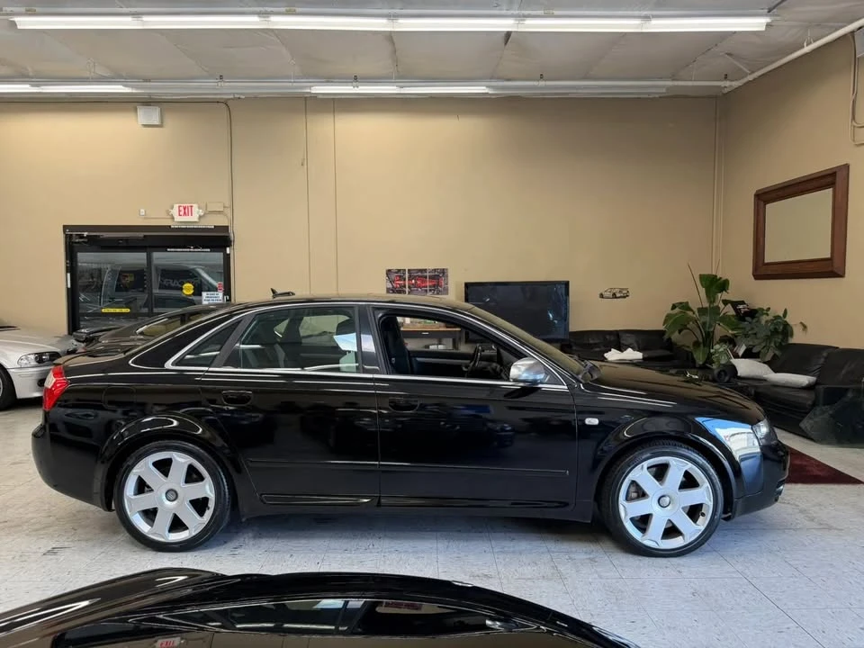2005 Audi B6 S4 - Image 2 of 17