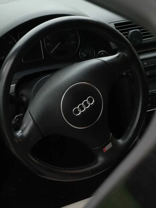 2005 Audi B6 S4 - Image 2 of 7