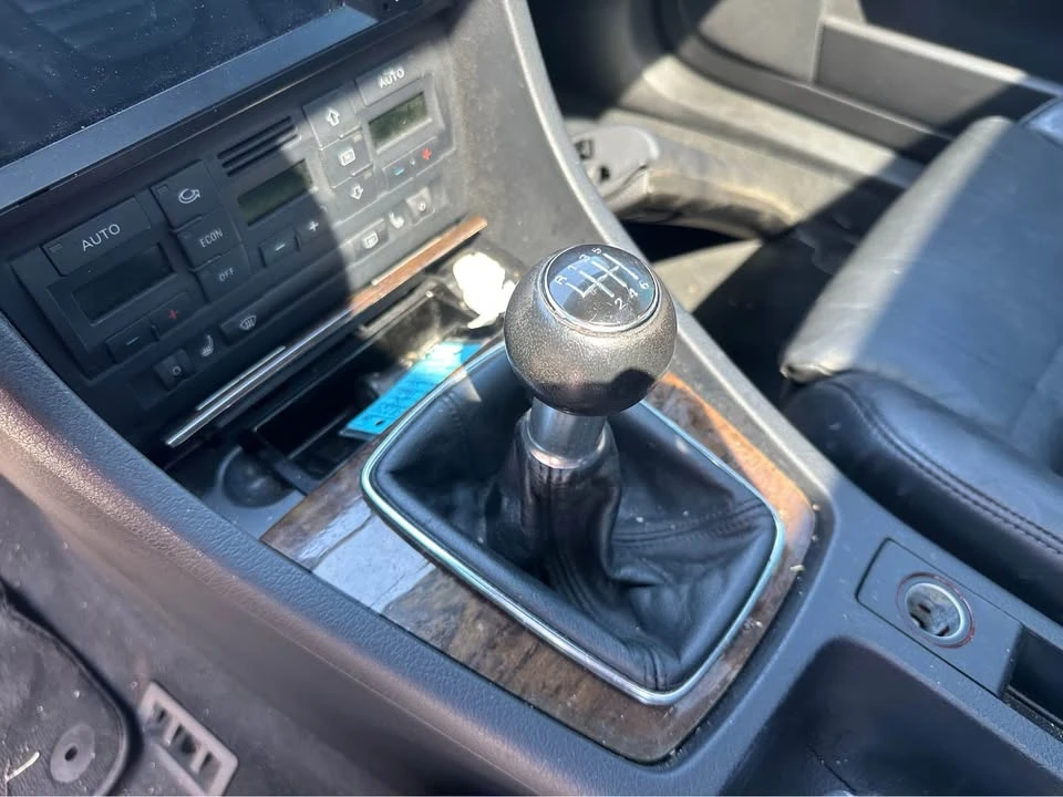 2005 Audi B6 S4 - Image 9 of 17