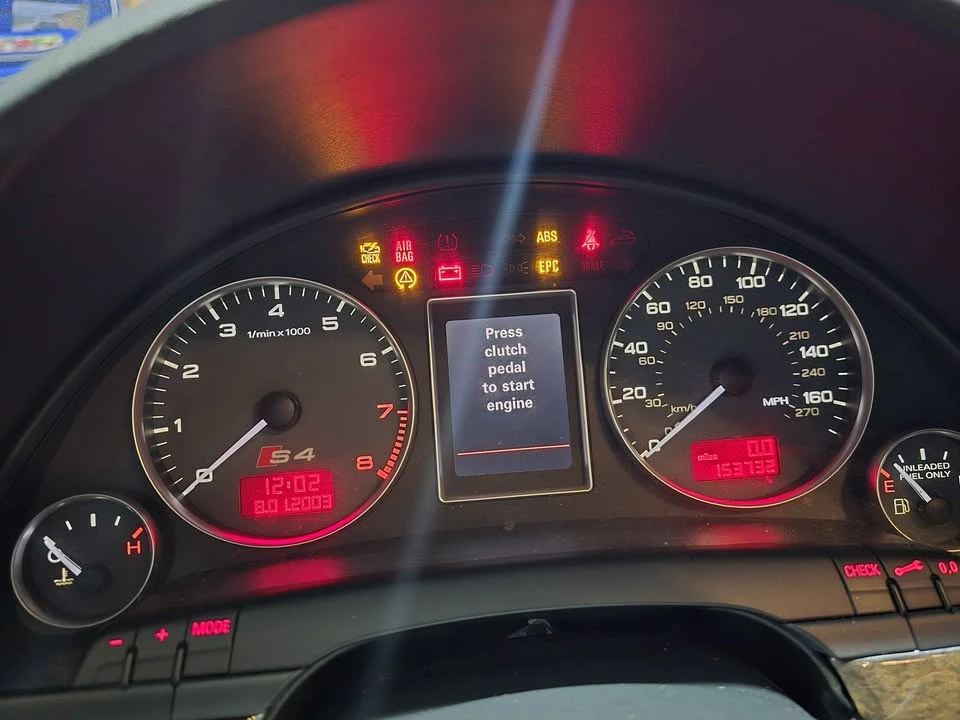 2005 Audi S4 - Image 7 of 9