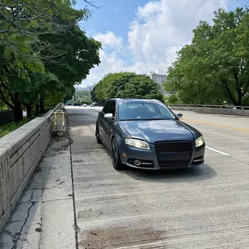 2005 Audi S4 Quattro Premium Plus Sedan