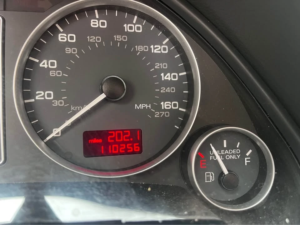 2005 Audi S4 - Image 10 of 14
