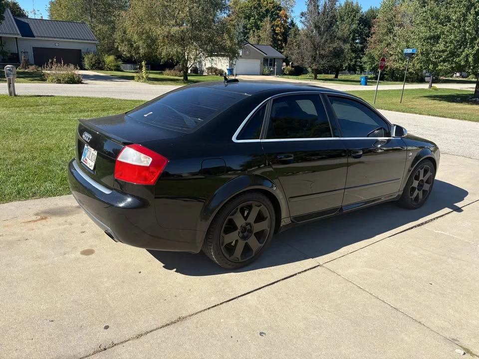 2005 Audi S4 - Image 3 of 9