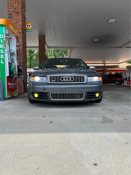2005 Audi B6 S4 - Image 2 of 10