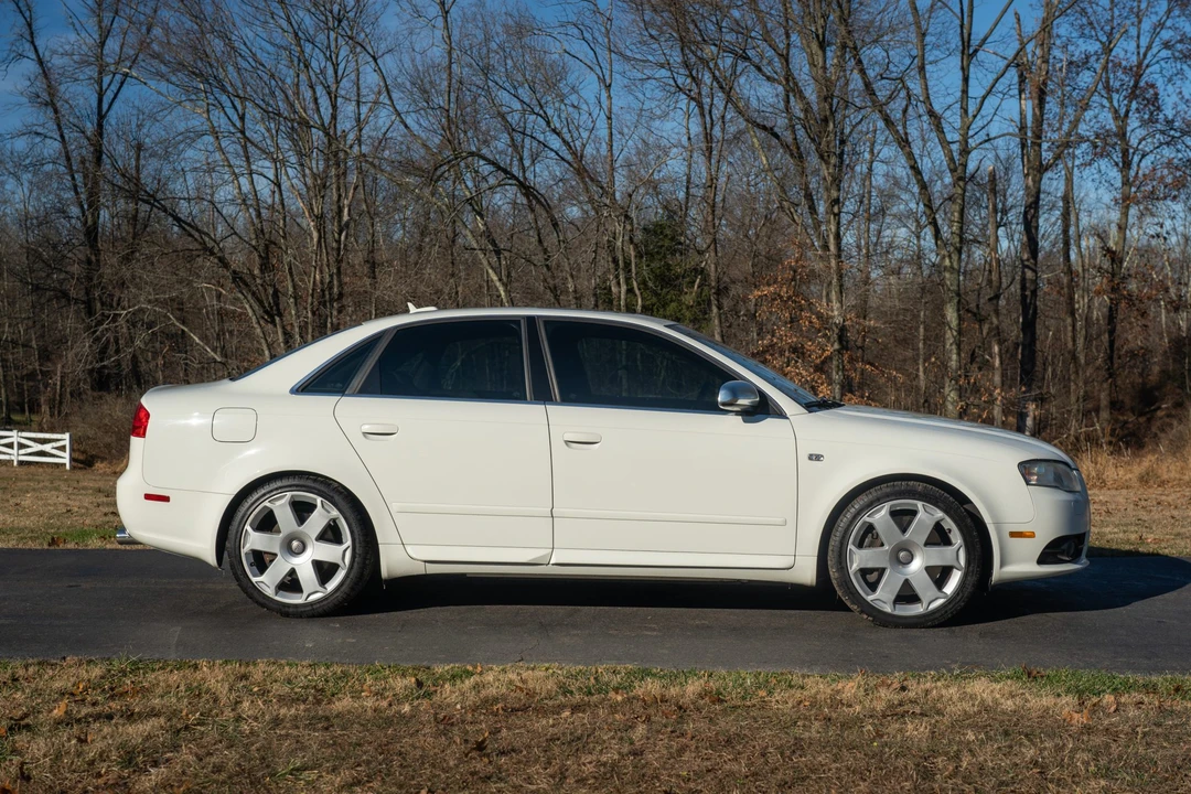 2005 Audi B7 S4 - Image 11 of 31