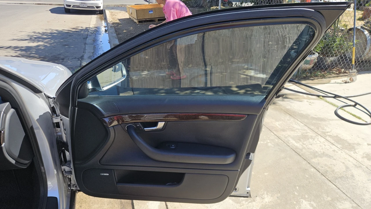 2005 Audi B6 S4 - Image 6 of 23
