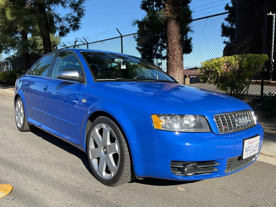 2005 Audi B6 S4 - Image 16 of 31