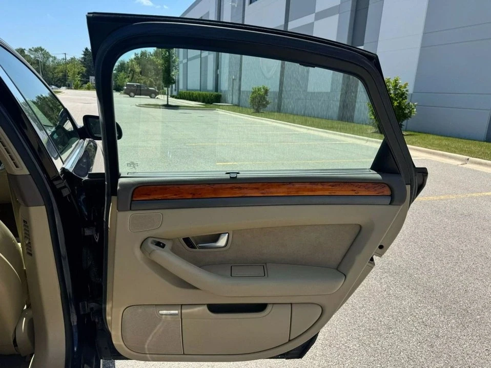 2005 Audi D3 A8 - Image 19 of 20