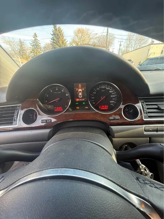 2005 Audi D3 A8 - Image 6 of 6