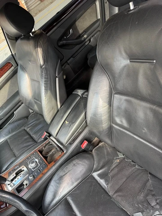 2005 Audi D3 A8 - Image 3 of 5