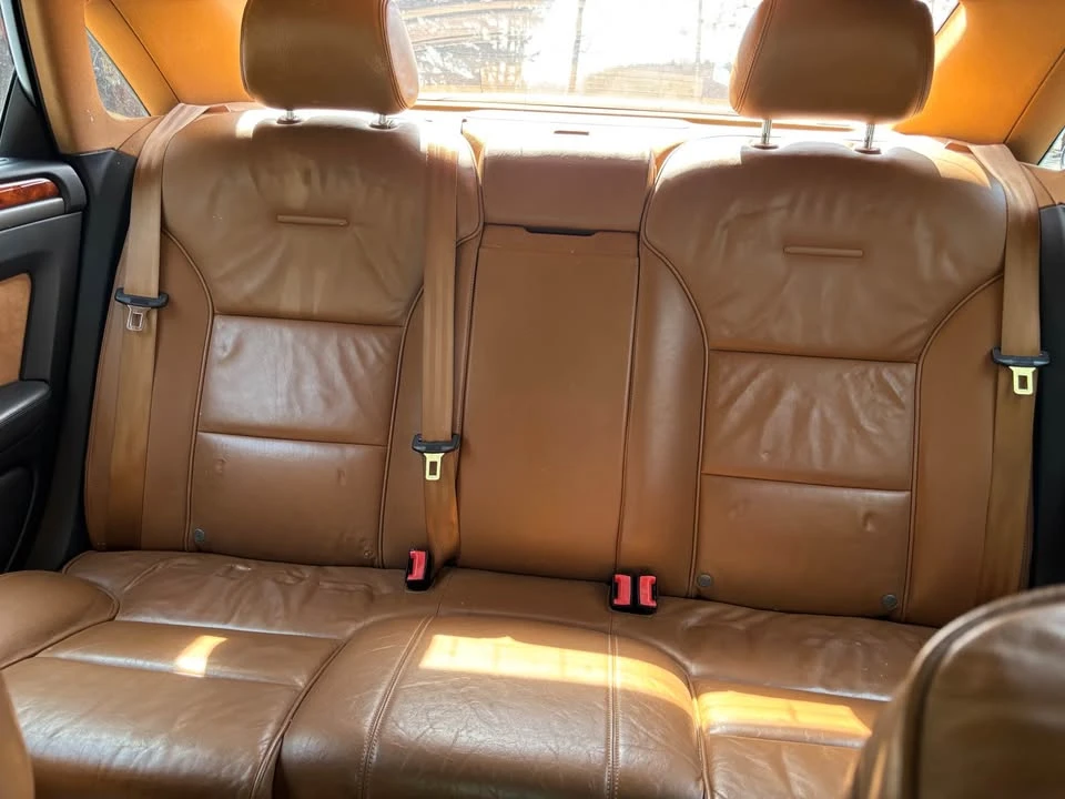 2005 Audi D3 A8 - Image 10 of 10