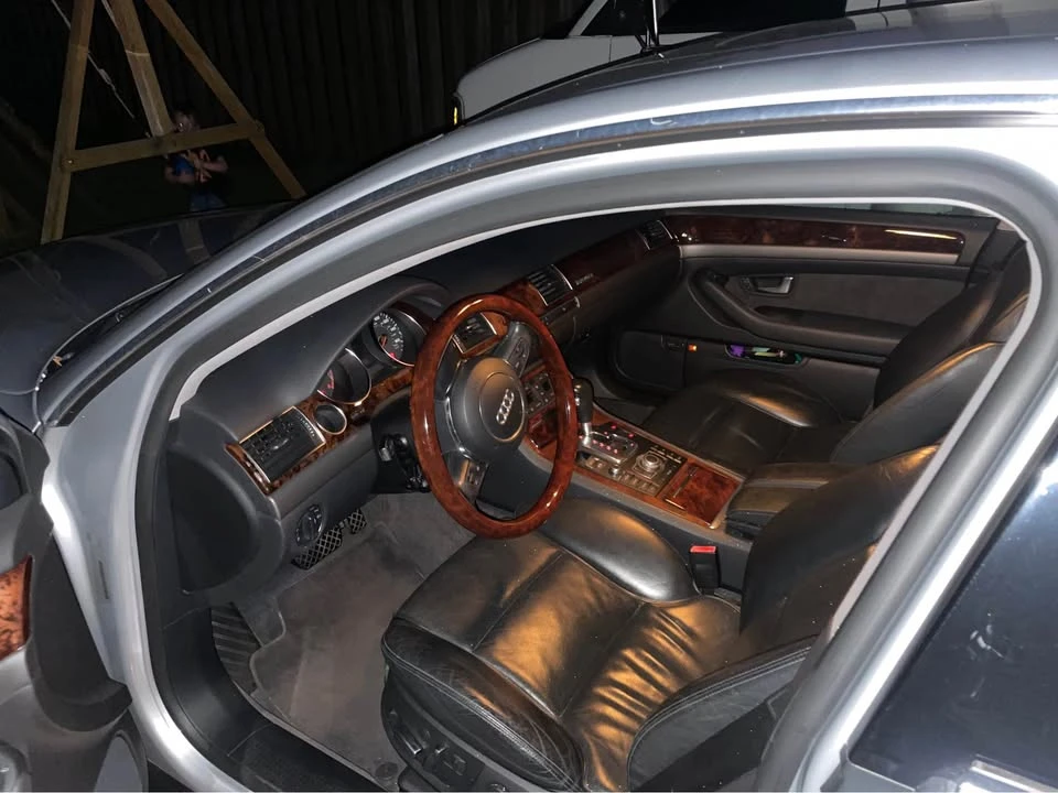 2005 Audi D3 A8 - Image 3 of 10