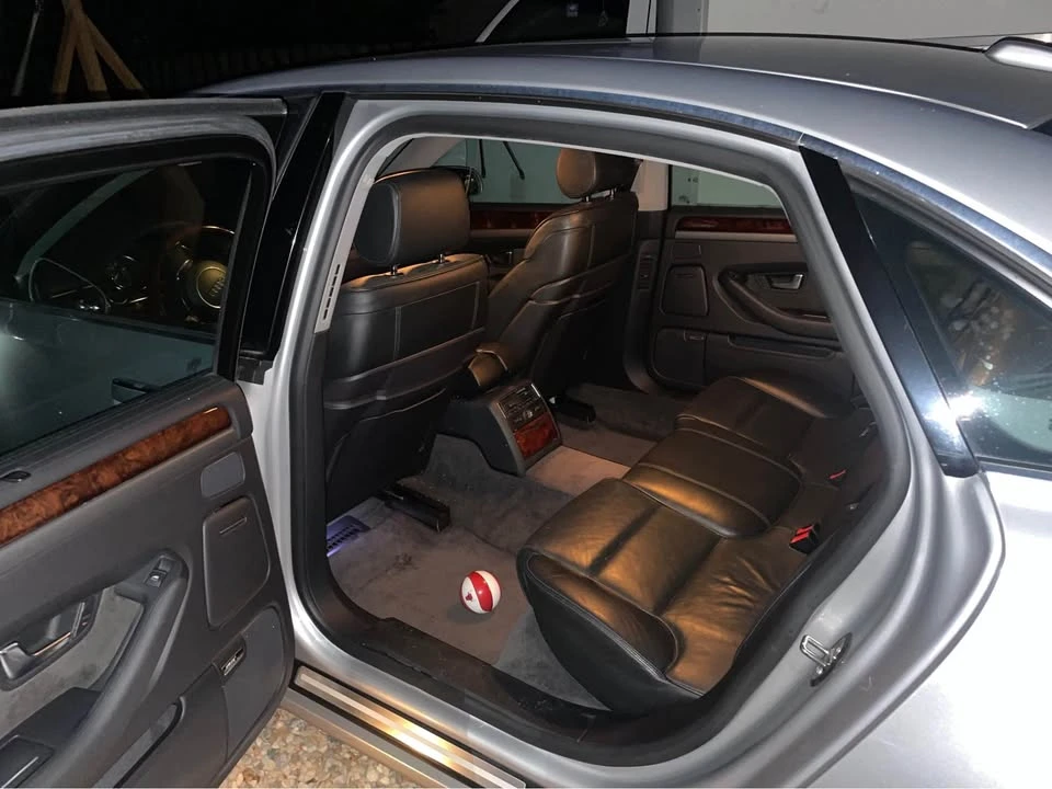2005 Audi D3 A8 - Image 2 of 10