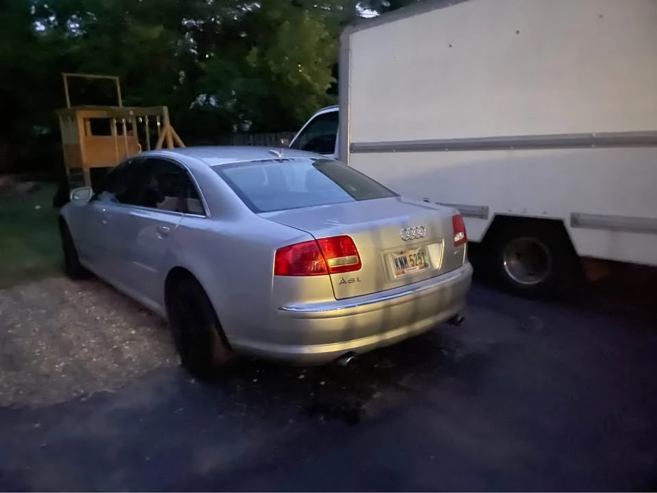2005 Audi D3 A8 - Image 9 of 10