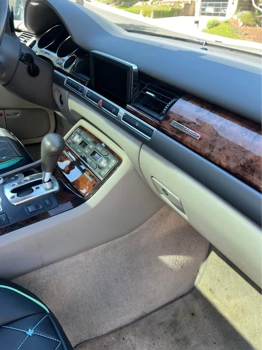 2005 Audi D3 A8 - Image 6 of 12