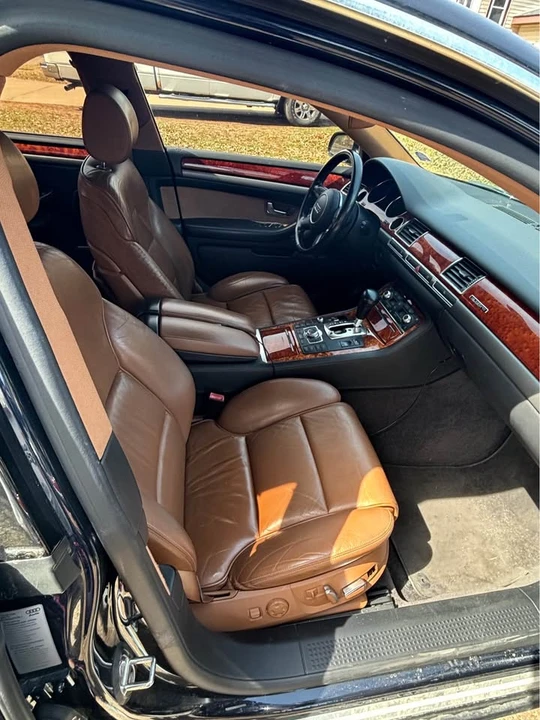 2005 Audi D3 A8 - Image 7 of 12