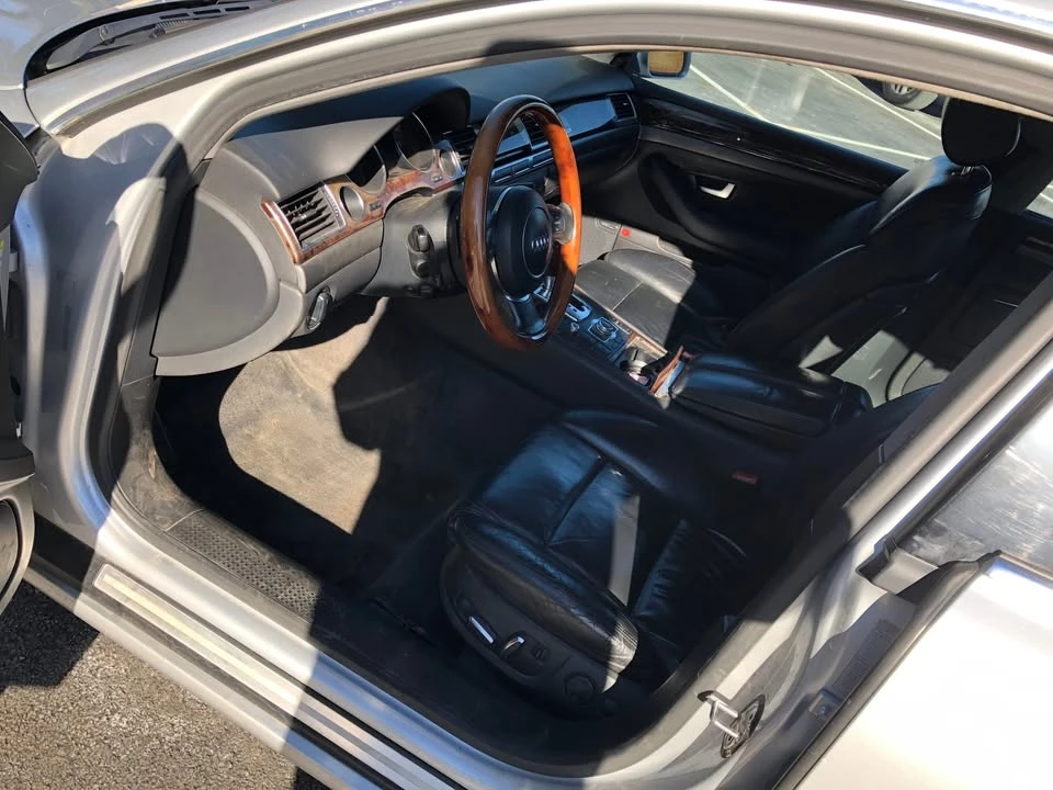 2005 Audi D3 A8 - Image 7 of 10