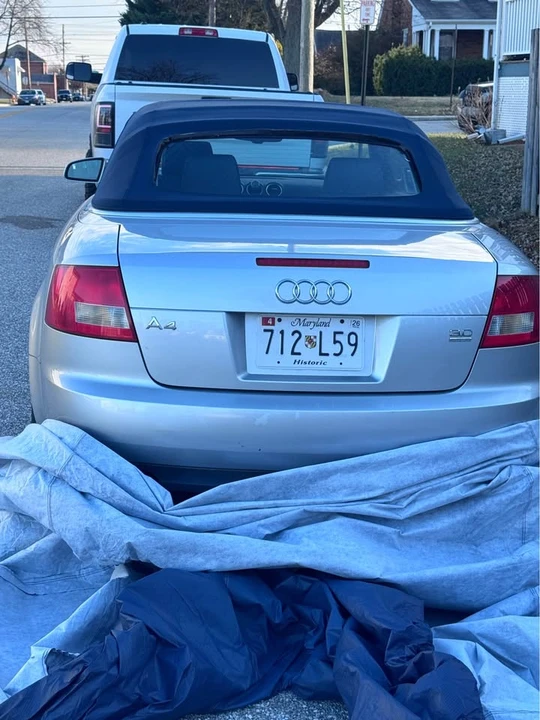 2005 Audi Coupe & Cabriolet - Image 4 of 8
