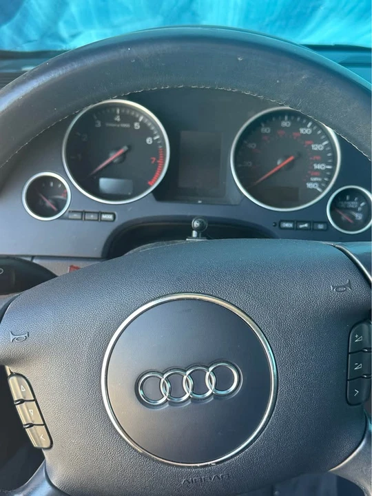 2005 Audi Coupe & Cabriolet - Image 7 of 8