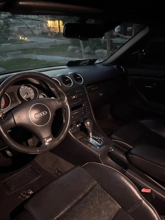 2005 Audi S4 - Image 9 of 17