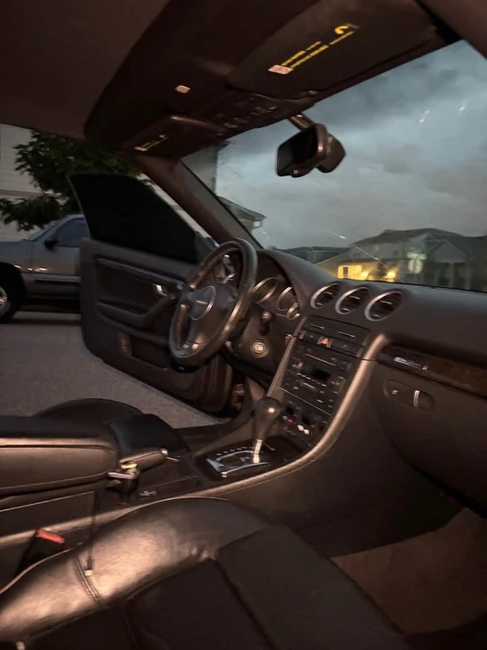 2005 Audi S4 - Image 9 of 15