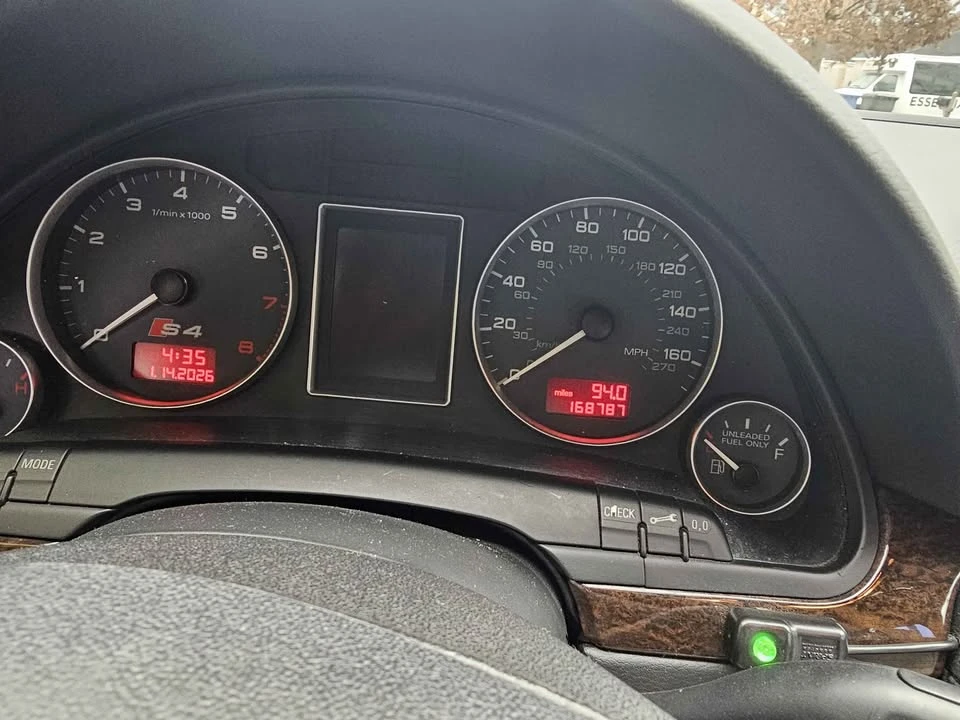 2005 Audi S4 - Image 4 of 9