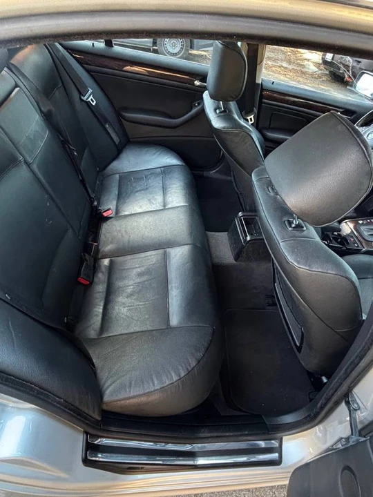 2005 BMW E46 330i & 330Ci - Image 15 of 15