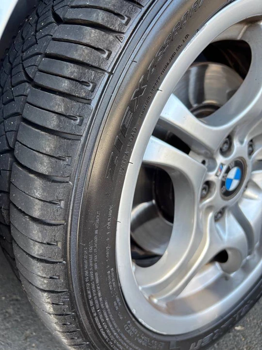 2005 BMW E46 330i & 330Ci - Image 10 of 15