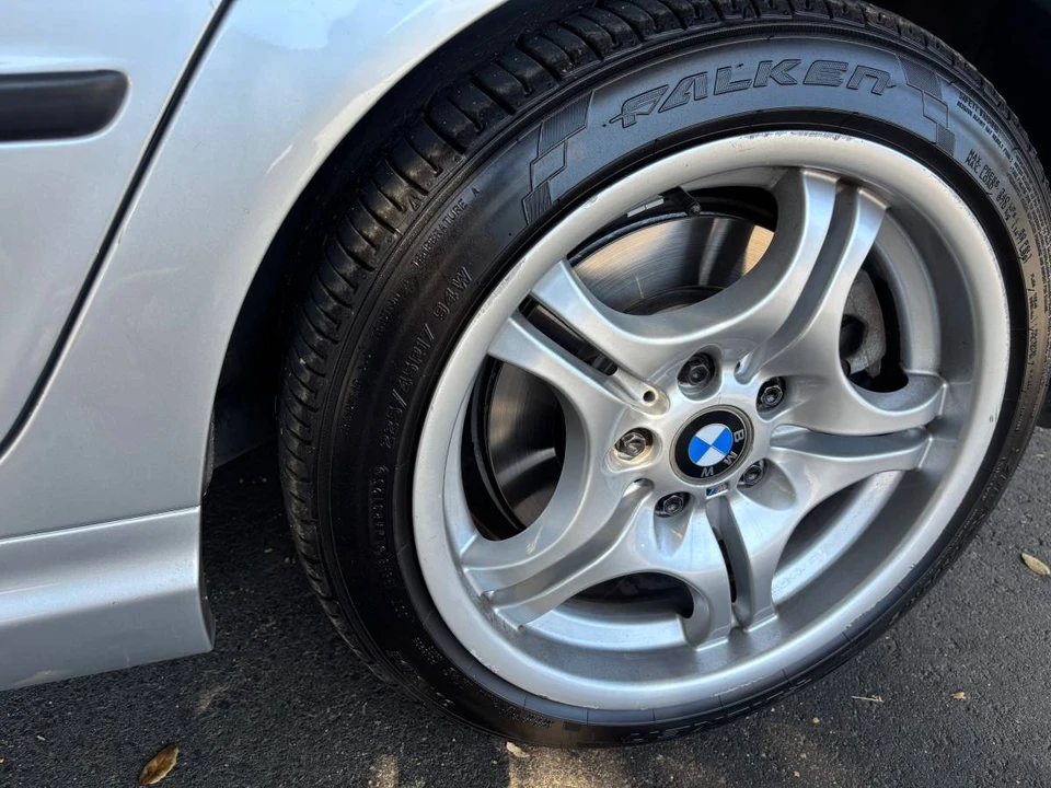 2005 BMW E46 330i & 330Ci - Image 9 of 15