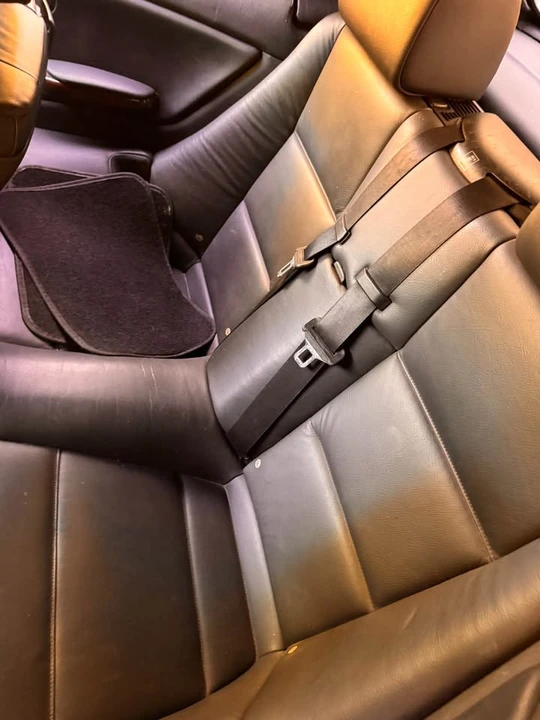 2005 BMW E46 3 Series - Image 5 of 6