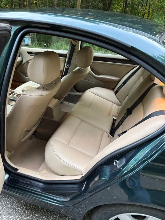 2005 BMW E46 3 Series - Image 9 of 10