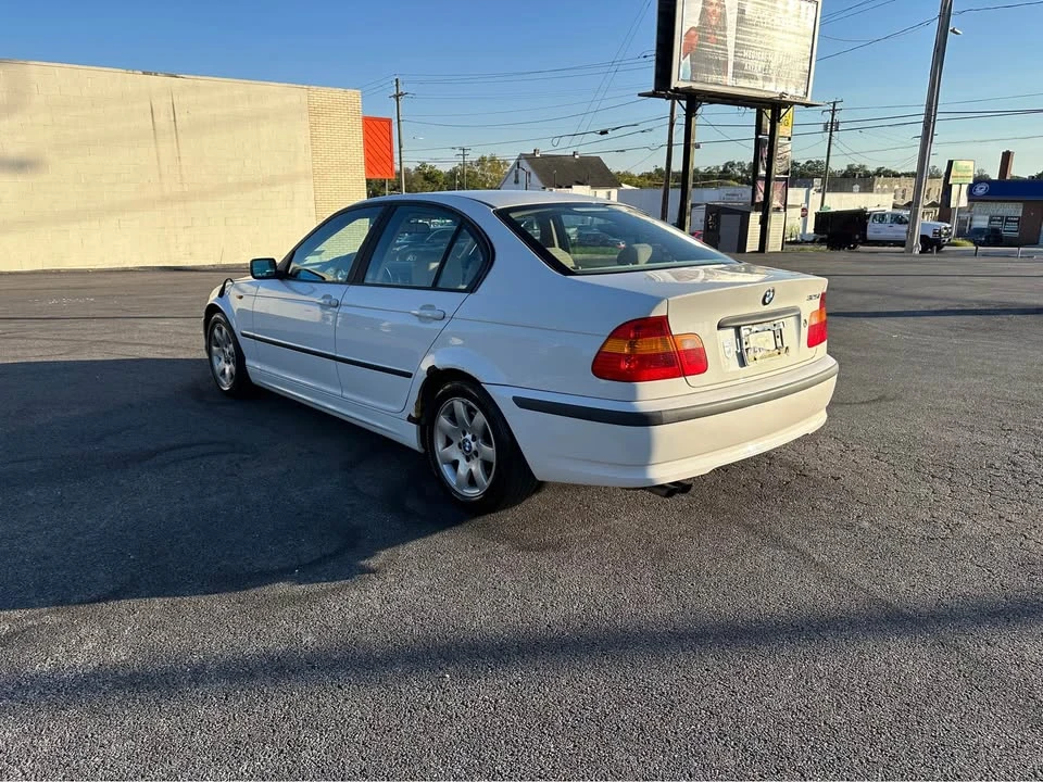 2005 BMW E46 3 Series - Image 5 of 11