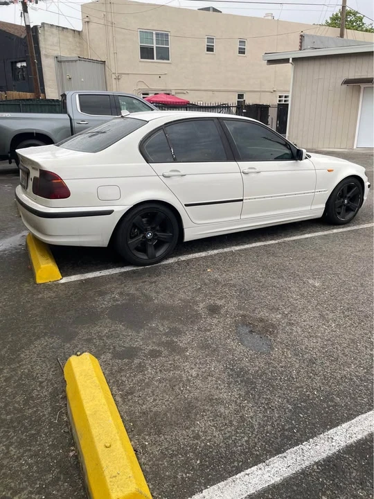 2005 BMW E46 3 Series - Image 5 of 6