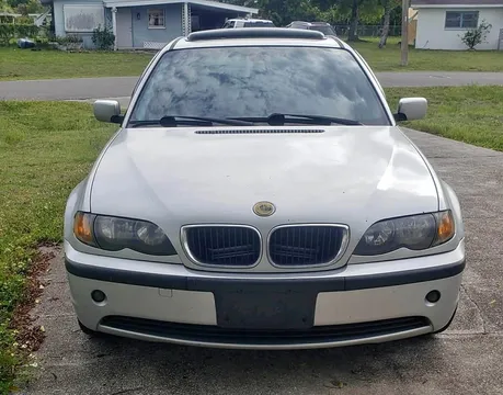 2005 BMW 3 Series 325i Sedan