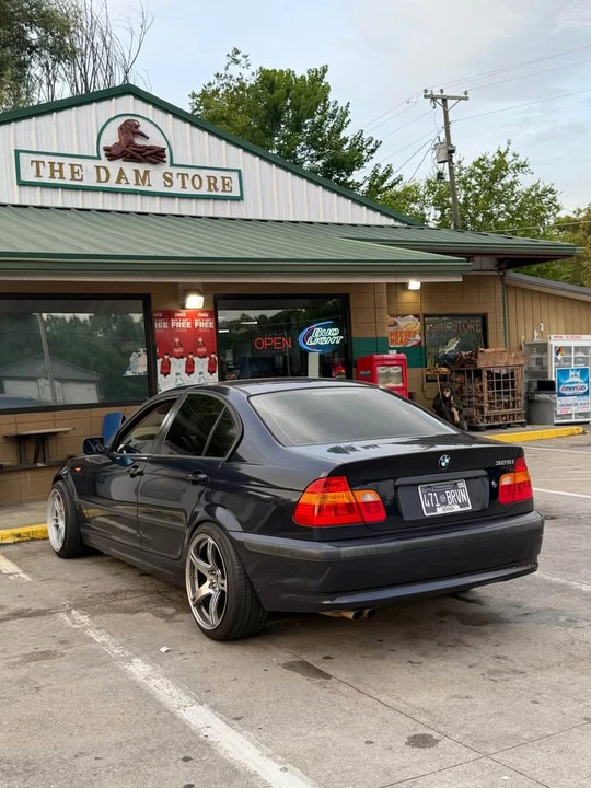2005 BMW E46 3 Series - Image 2 of 6