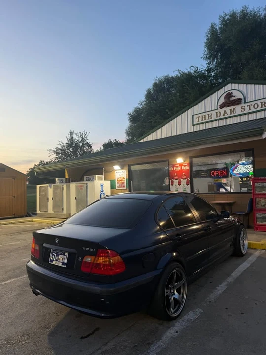 2005 BMW E46 3 Series - Image 3 of 6