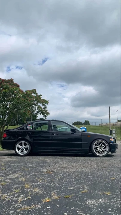 2005 BMW E46 3 Series - Image 4 of 5