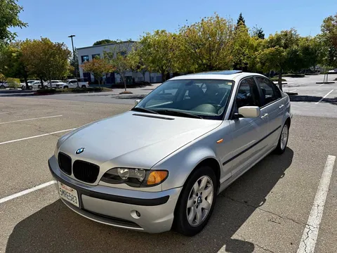 2005 BMW 3 Series 325i Sedan