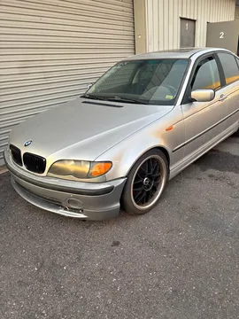 2005 BMW 3 Series 325i Sedan
