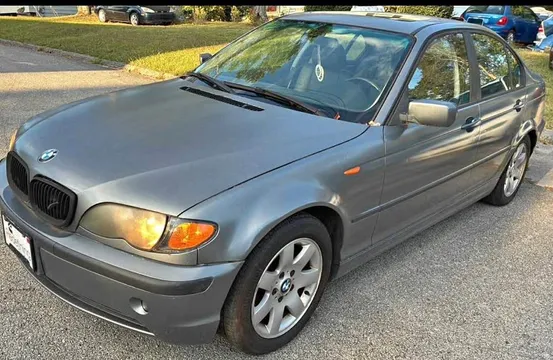 2005 BMW 3 Series 325i Sedan
